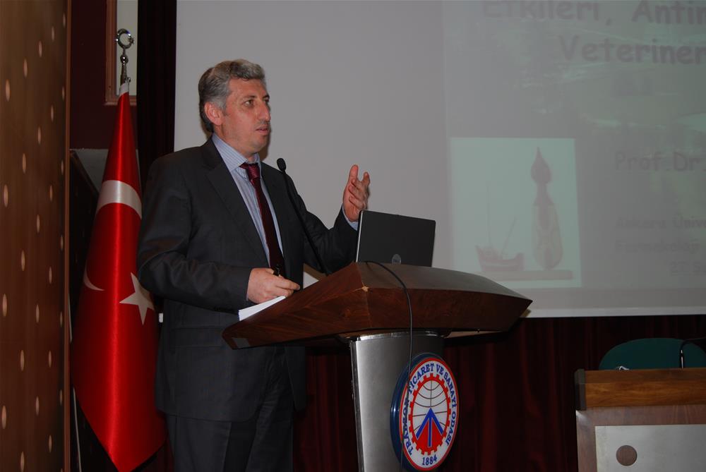 PANEL: “HAYVANSAL GIDALARDA KALINTI”